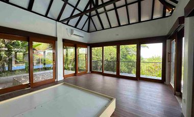 Ocean View Villa in Balangan, Tundun Penyu - Freehold 