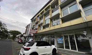 Ruko 3 Lantai Prambanan Residence Wiyung Depan Gerbang Utama Lokasi Premium