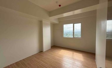 Condo For Sale in Tulip Gardens in Southwoods City