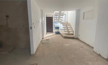 SE VENDE CASA EN SANTA TERESA TUNJA