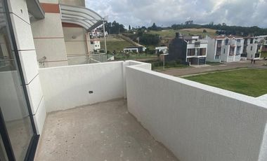 SE VENDE CASA EN SANTA TERESA TUNJA