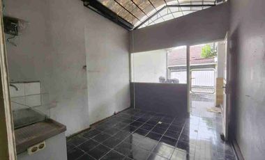 Sewa Rumah Rungkut Mapan Timur Surabaya Murah 40 Juta Per Tahun