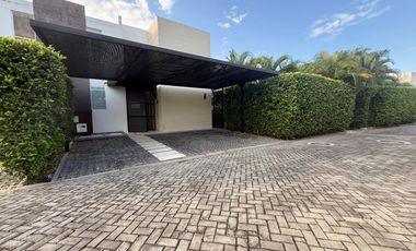 Casa en Arriendo permanente en Ricaurte - Cundinamarca
