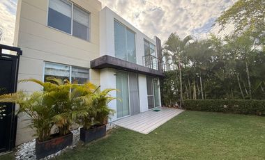 Casa en Arriendo permanente en Ricaurte - Cundinamarca