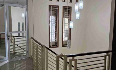 Disewakan Rumah Semi Furnished BCC