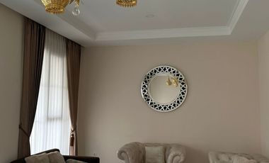 Rumah Cantik Furnished  Setiabudi Regency Bandung Bergaya Classic Amerika