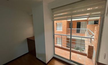SE ARRIENDA APARTAMENTO EN CEDRITOS BOGOTÁ