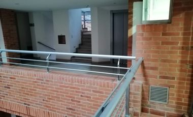 SE ARRIENDA APARTAMENTO EN CEDRITOS BOGOTÁ