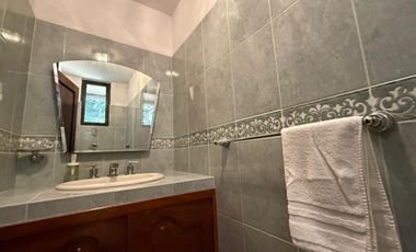 Exclusiva Residencia en Casa Blanca