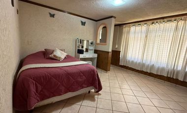 Exclusiva Residencia en Casa Blanca