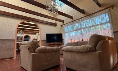 Exclusiva Residencia en Casa Blanca
