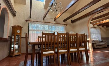 Exclusiva Residencia en Casa Blanca
