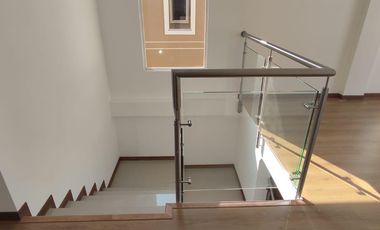 CHILLOS, San Gabriel, vendo casa 3 alcobas, terreno m240m2, construcción 183m2, patio