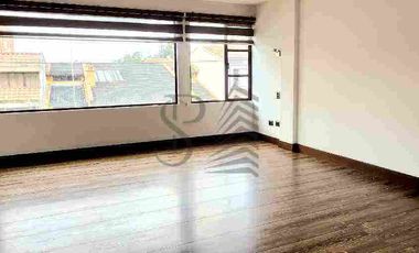 Exclusiva casa en Urbanización Privada Machangara