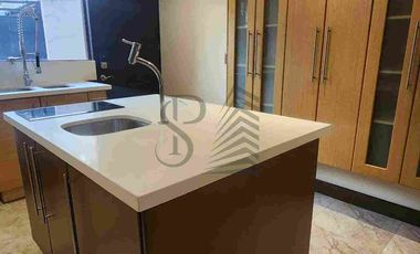 Exclusiva casa en Urbanización Privada Machangara