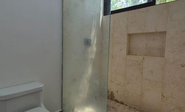 Casa en VENTA en Residencial Tanaj, Temozón Norte, Mérida. Recámara en planta baja