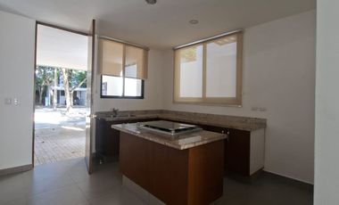 Casa en VENTA en Residencial Tanaj, Temozón Norte, Mérida. Recámara en planta baja
