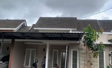 disewakan rumah dalam perumahan di jalan pleret sebelum balong waterpark