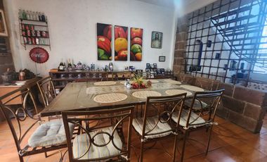 CASA LA JOYA II es una propiedad que destaca por su UBICACIÓN ESTRATÉGICA, FUNCIONALIDAD Y PLUSVALÍA REAL en el MUNICIPIO DE IXTAPAN DE LA SAL