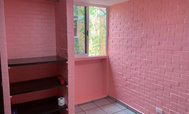 Tlalnepantla Tenayo  A solo 10 minutos de la estación del Suburbano (Tlalnepantla), ideal para viajar rápido y seguro a CDMX o al centro de Tlalnepant