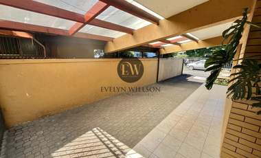 Se vende hermosa casa! con una ubicación fantastica!