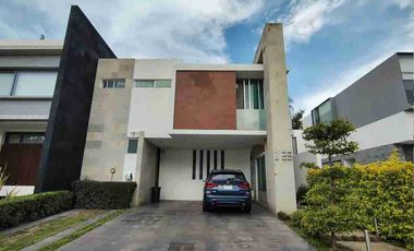 Espectacular residencia de lujo en venta.. Los Olivos Residencial