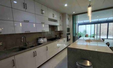 Espectacular residencia de lujo en venta.. Los Olivos Residencial