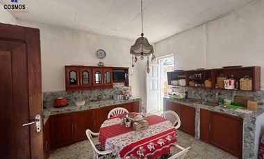 Casa de venta en Otavalo, pleno centro, 1280 m2 terreno