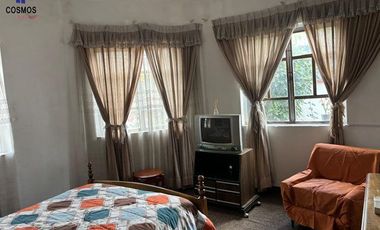 Casa de venta en Otavalo, pleno centro, 1280 m2 terreno