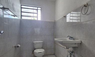 Esquina en RENTA con 20 m sobre Calle 60, al norte de la Ciudad, Mérida