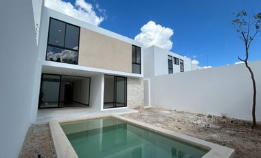 Hermosa casa en venta ENTREGA INMEDIATA en Privada al Norte de Mérida