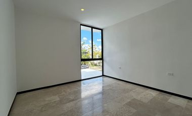 Hermosa casa en venta ENTREGA INMEDIATA en Privada al Norte de Mérida