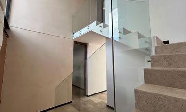 Hermosa casa en venta ENTREGA INMEDIATA en Privada al Norte de Mérida