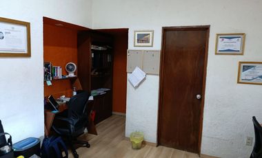 Se vende oficina en Av Galeana