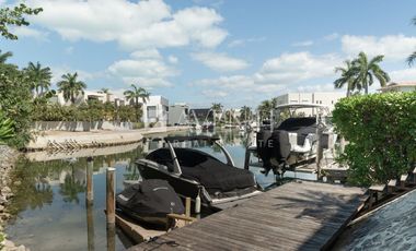 Casa en Venta, Los Canales, Puerto Cancún