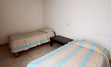 BONITA Y AMPLIA CASA EN EL CENTRO DE VILLA CORONA