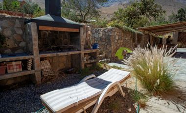 Hermosa Casa Amoblada en Horcón, Valle Elqui | Gran Terreno – $195MM