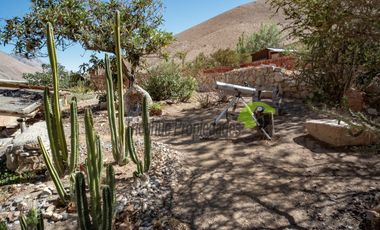 Hermosa Casa Amoblada en Horcón, Valle Elqui | Gran Terreno – $195MM