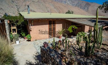 Hermosa Casa Amoblada en Horcón, Valle Elqui | Gran Terreno – $195MM