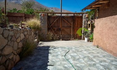 Hermosa Casa Amoblada en Horcón, Valle Elqui | Gran Terreno – $195MM