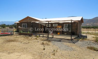 Leon Propiedades vende parcela con casa en Sector Julio Silva, Camino el toro, Curacaví.