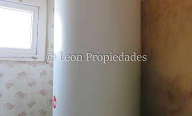 Leon Propiedades vende parcela con casa en Sector Julio Silva, Camino el toro, Curacaví.