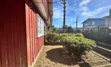 Arriendo casa 6 Dormitorios y 2 baños