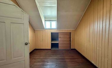 Arriendo casa 6 Dormitorios y 2 baños