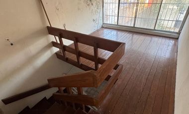 SE VENDE CASA AMPLIA EN FRACC. TAMPIQUERA!! A REMATE!!!