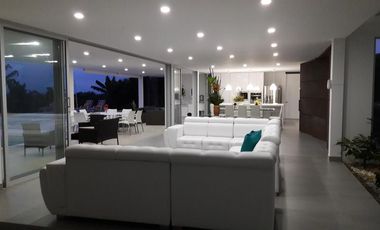 ALQUILER DE FINCA EN PEREIRA INF AL3007879379 FINCA EL PARASOL.