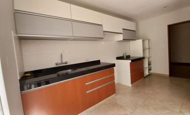 🏡 ALQUILER DE CASA AMPLIA EN BARRANCO – CALLE BRESCIANI 🌿