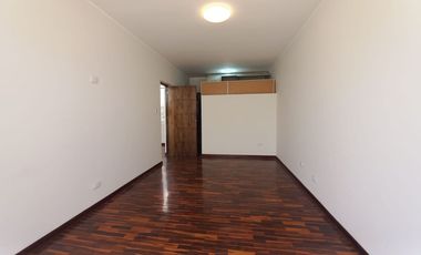 🏡 ALQUILER DE CASA AMPLIA EN BARRANCO – CALLE BRESCIANI 🌿