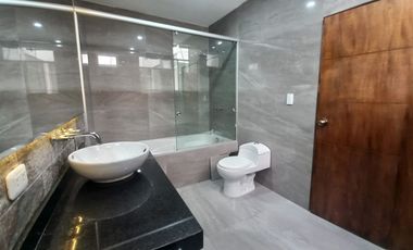 🏡 ALQUILER DE CASA AMPLIA EN BARRANCO – CALLE BRESCIANI 🌿