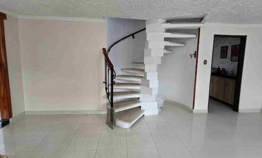 se arrienda casa en Barrio belalcazar
